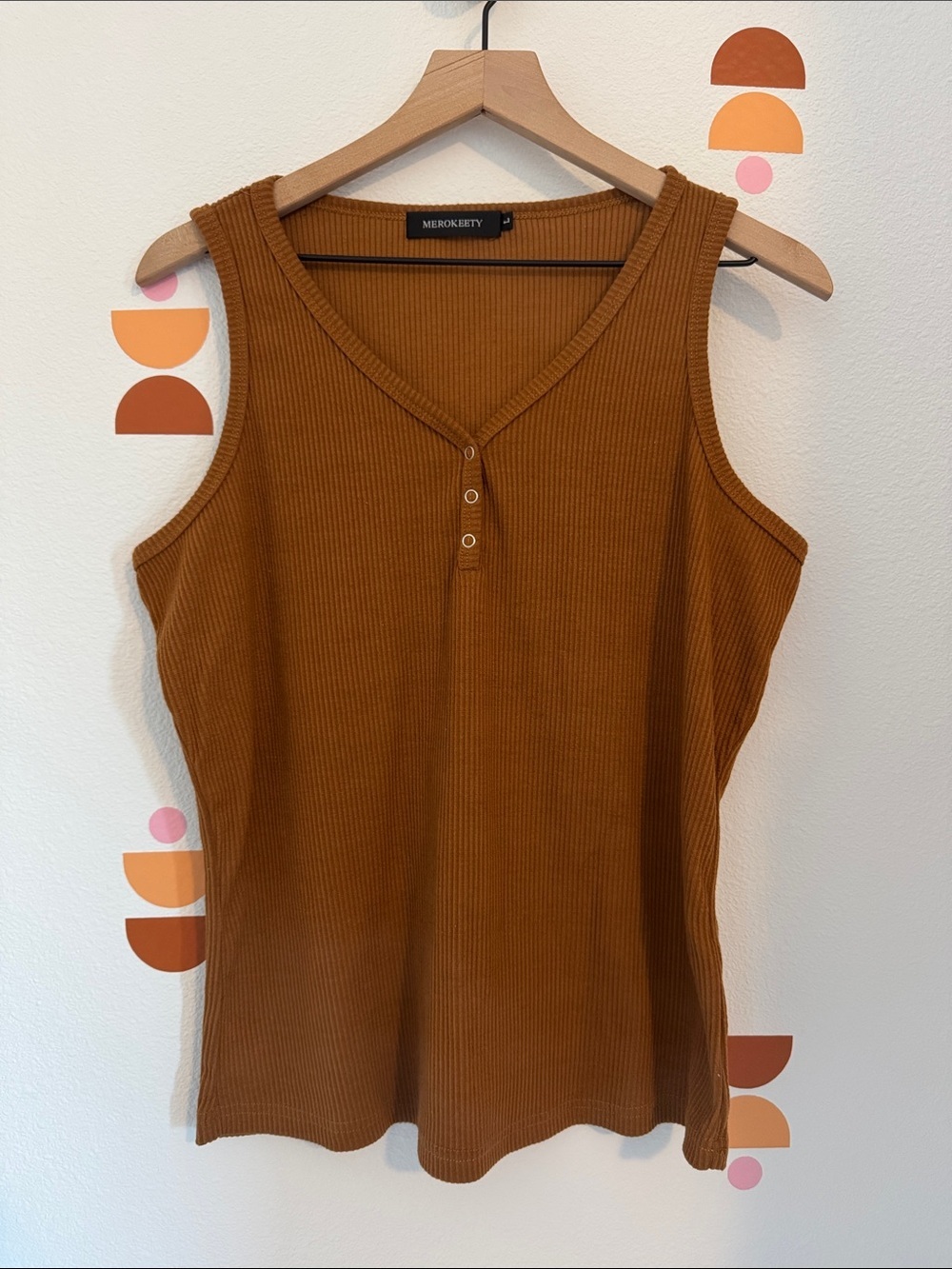 Minkoff & Ivy Ribbed V-Neck Tank Top in Rust Brown N0027